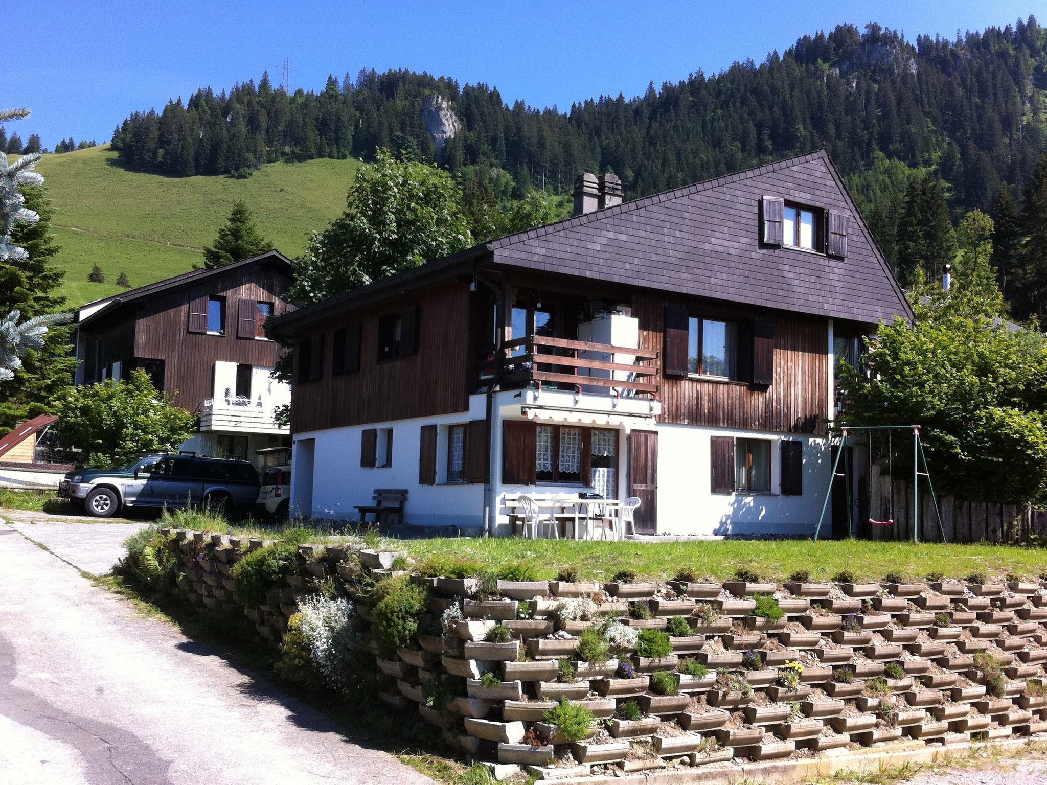 privat ferienhaus Obwalden_352-CH-6383-02