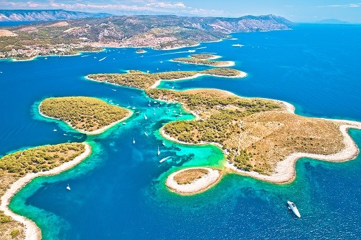 Luftaufnahme Pakleni-Inseln bei Hvar, Kroatien